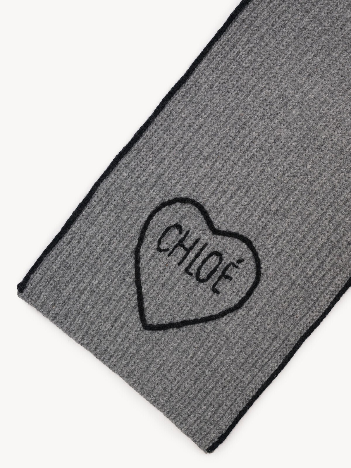 Chloé The Chloé Encoeur scarf in wool & cashmere | Thumbnail 4