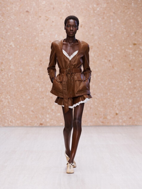 Look 25