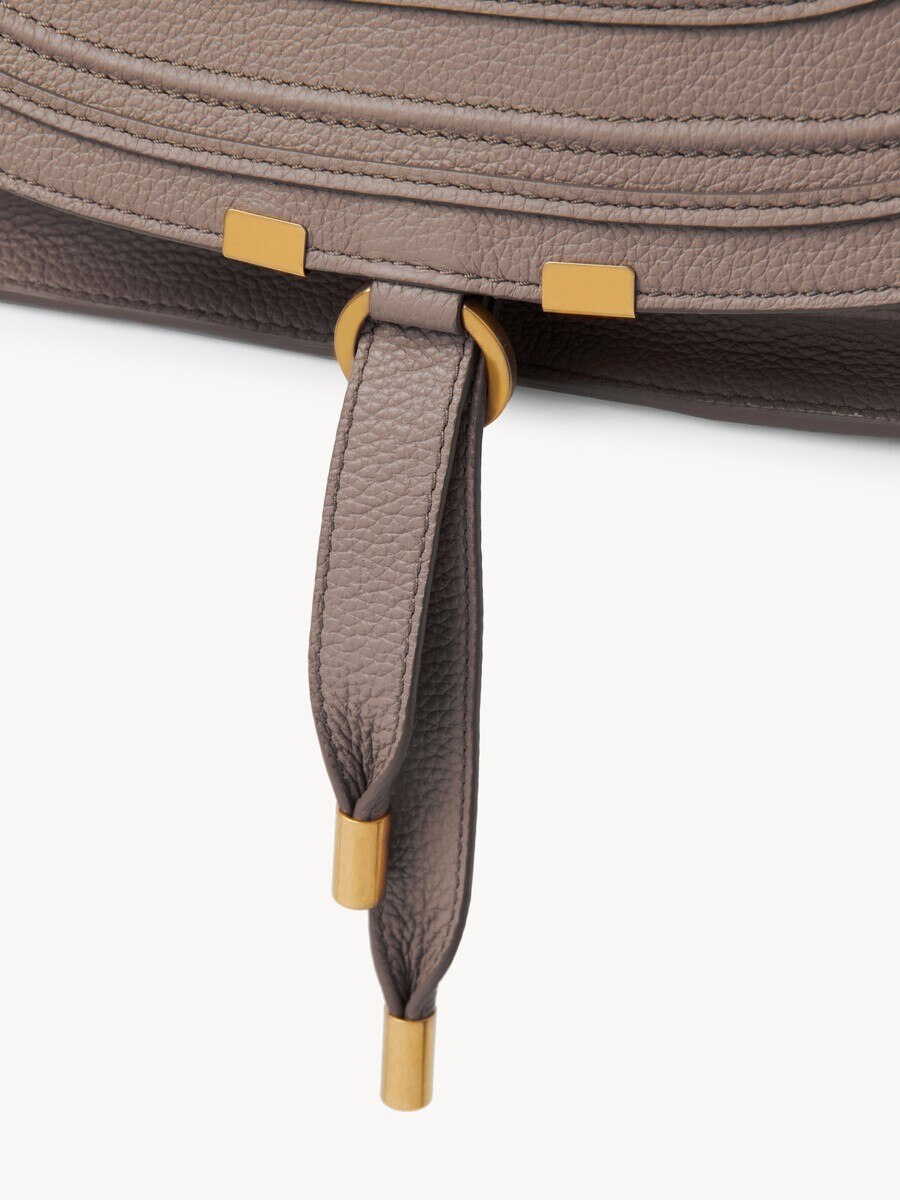 Small Marcie bag in grained leather - 7