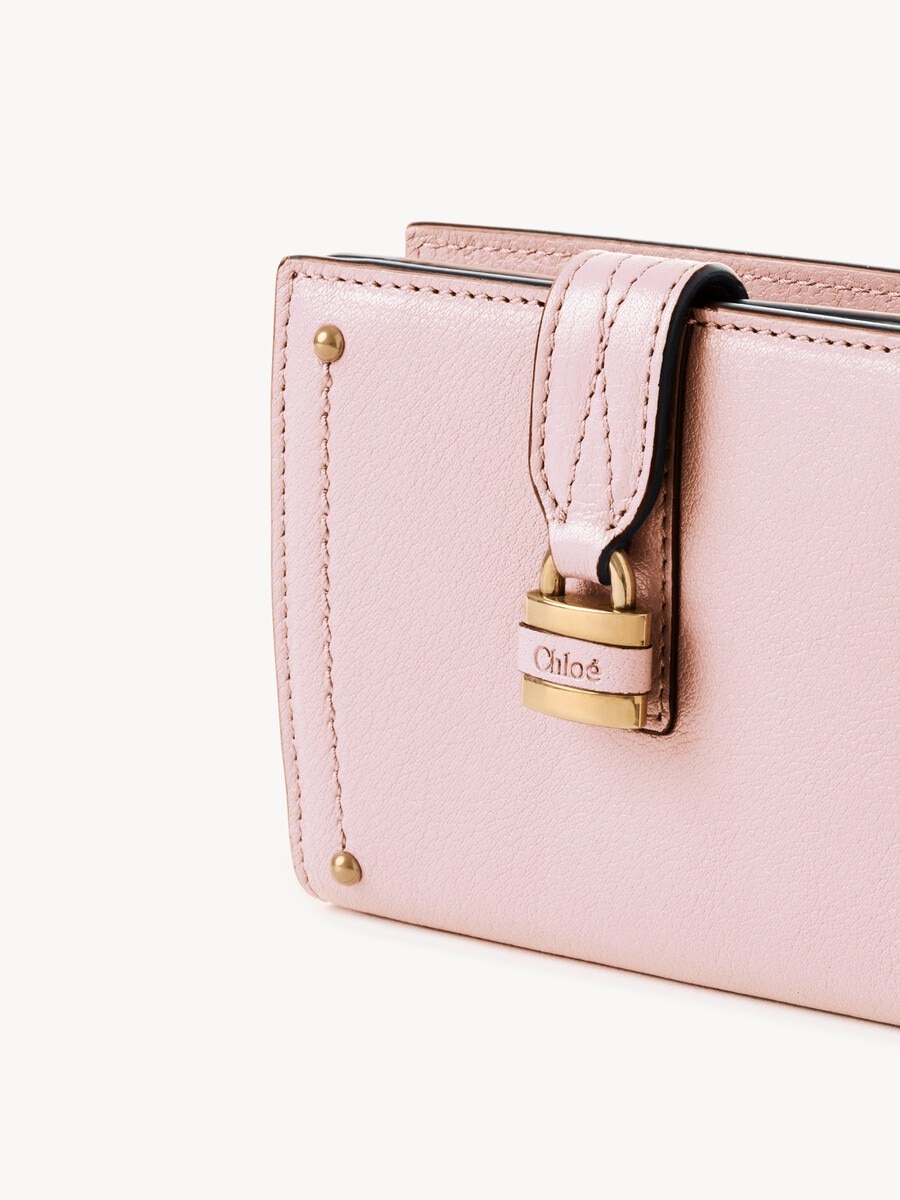 Paddington square wallet in grained leather - 6