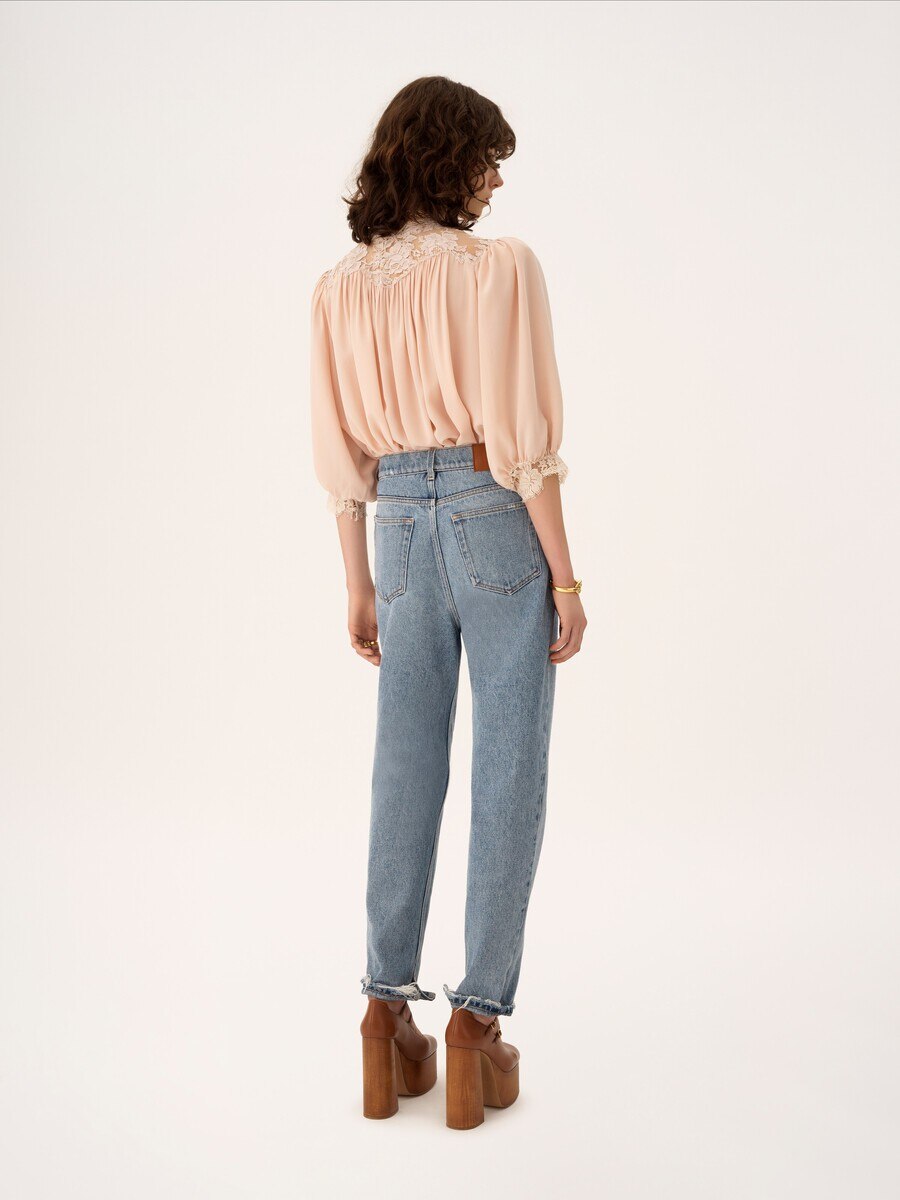 High-rise tapered jeans in denim - 5