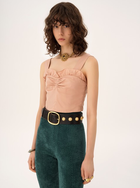 Camiseta de tirantes cropped ajustada de tafet&aacute;n t&eacute;cnico