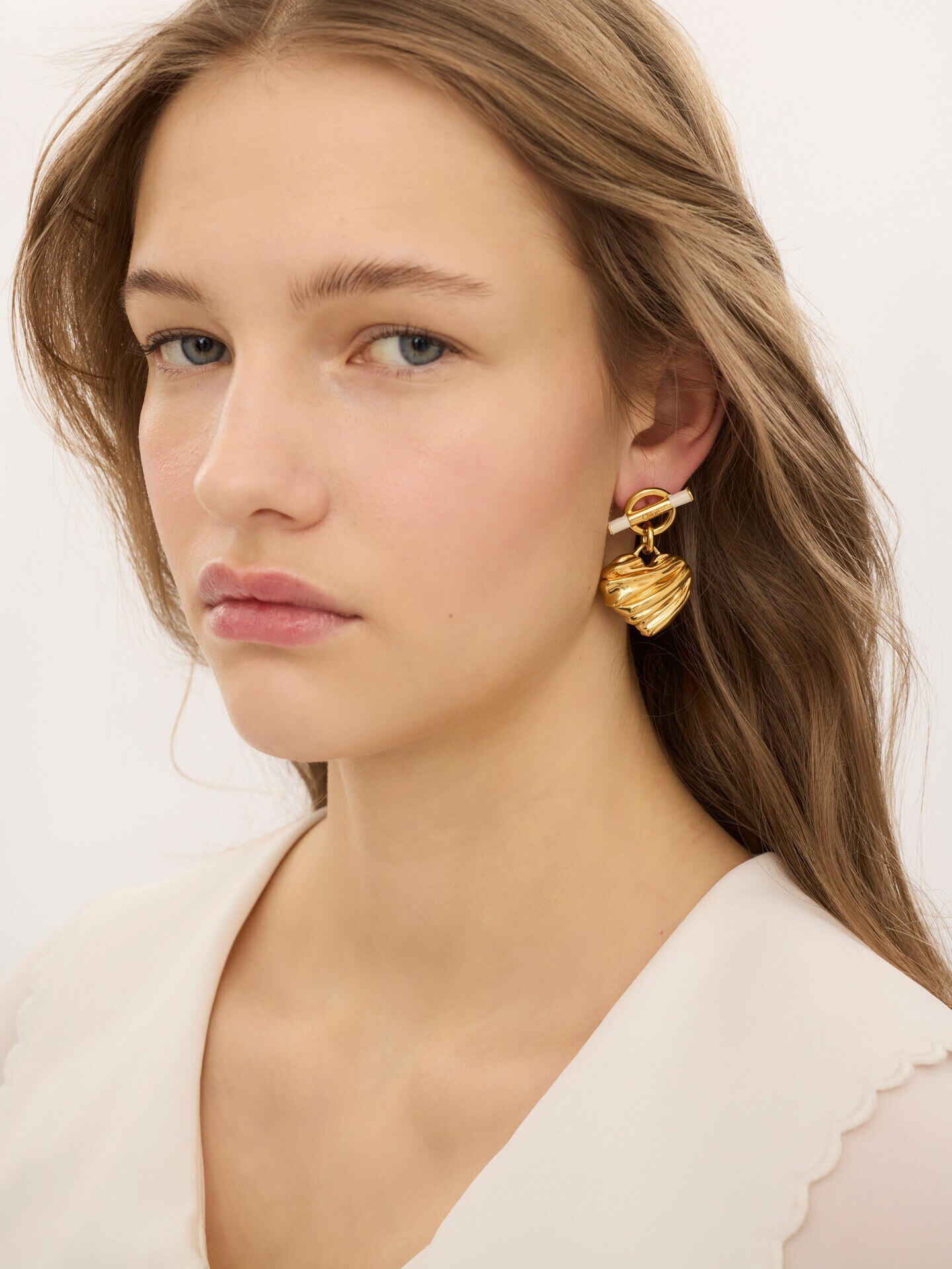 The Chlo&eacute; Pleated Heart earrings - 4.0
