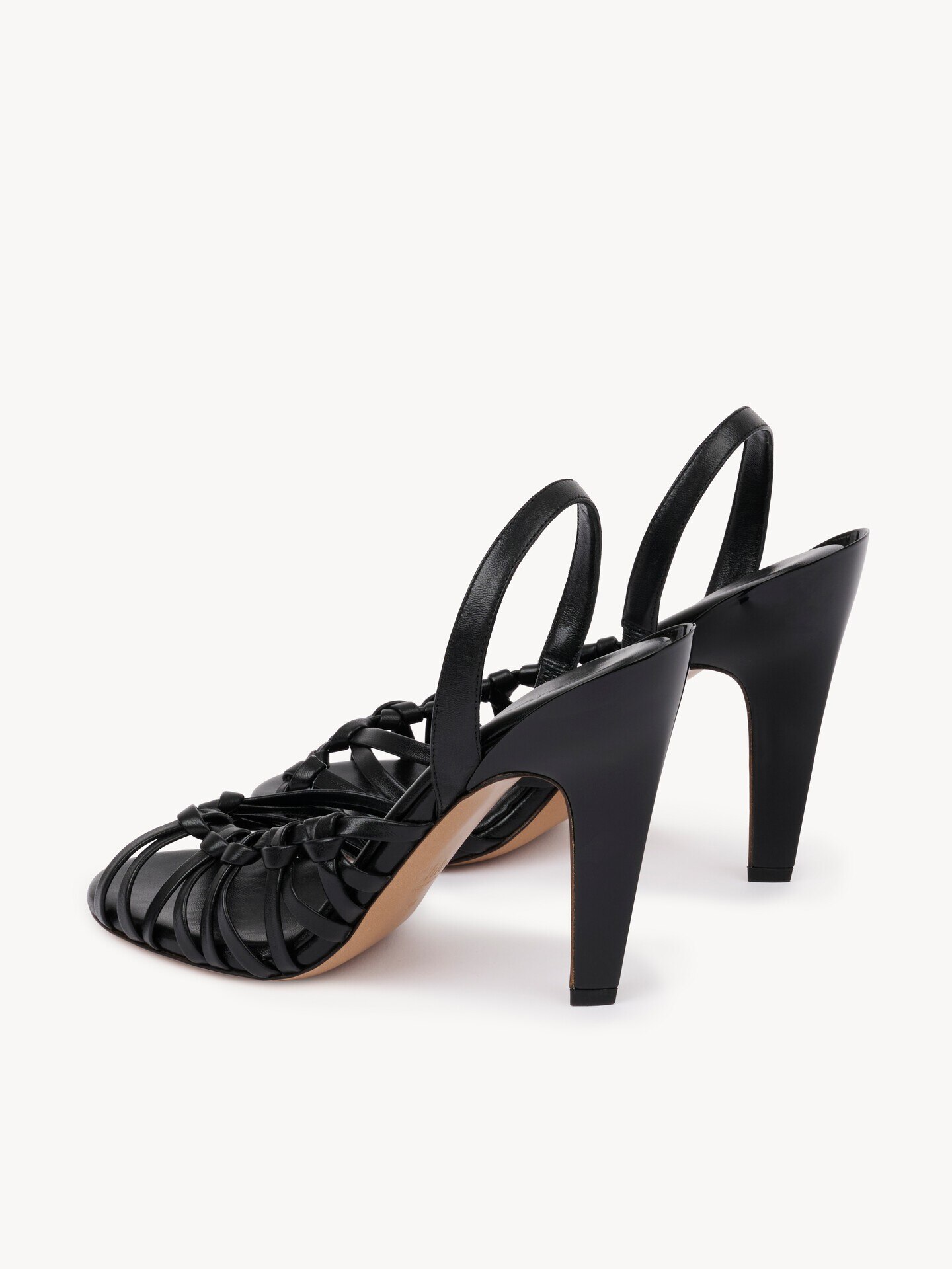 Sandalia con tac&oacute;n Estra - 7