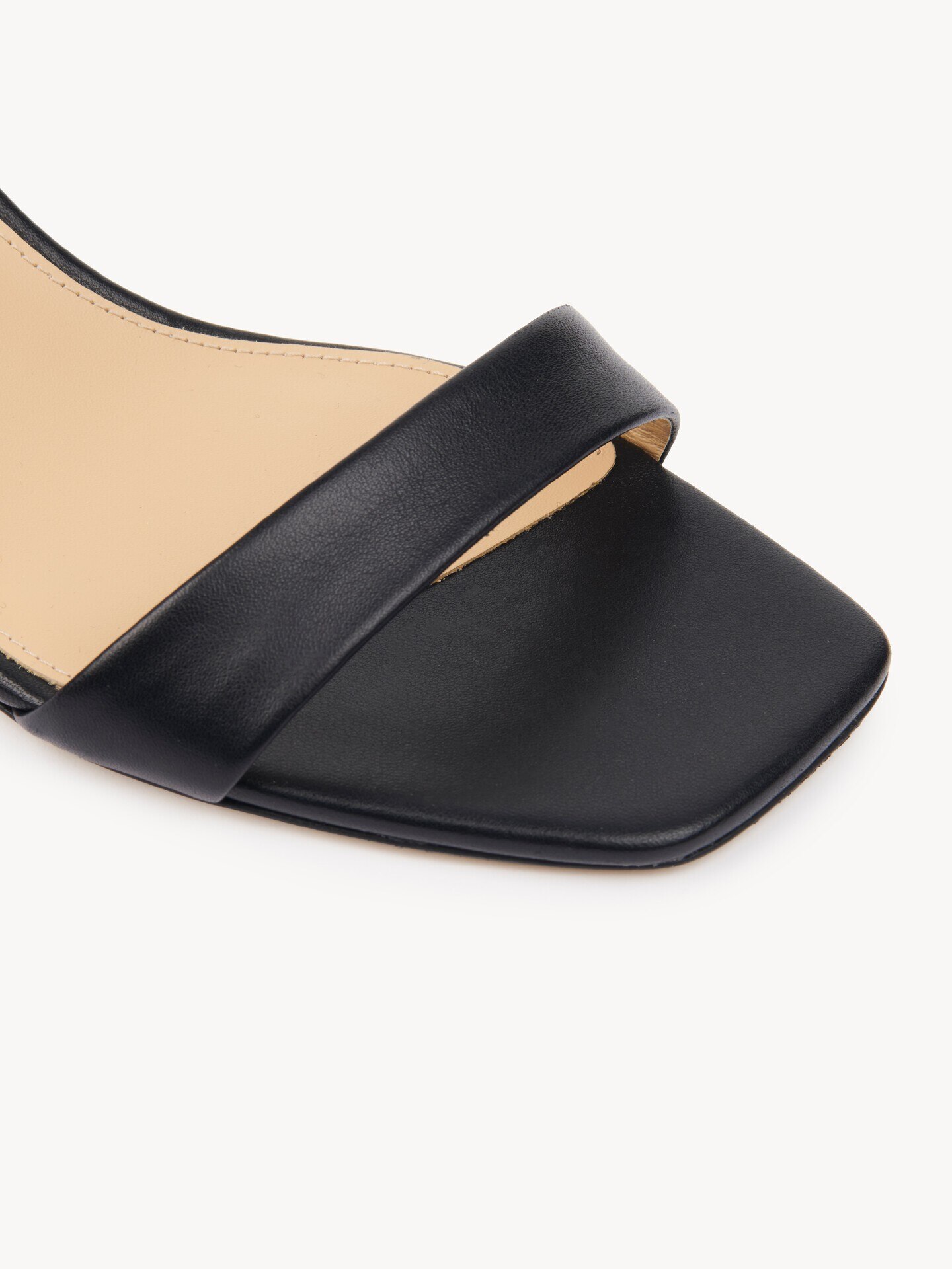 Chlo&eacute; Charms heeled sandal - 7