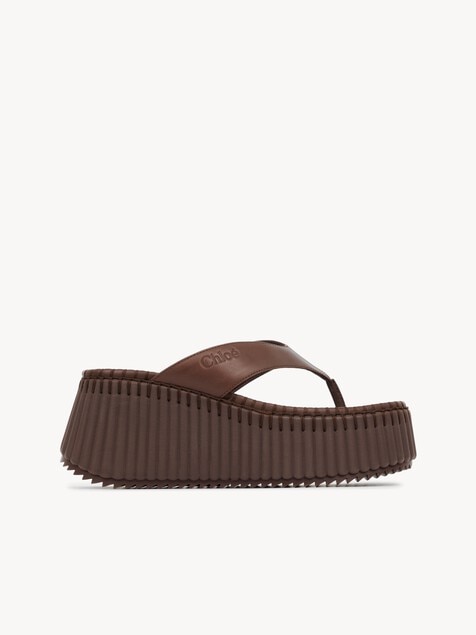 Nama wedge slide