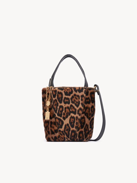 Bolso tote peque&ntilde;o Chlo&eacute; Spin de cuero de borrego con estampado de leopardo