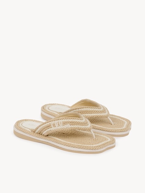 Chlo&eacute; Sand sandal