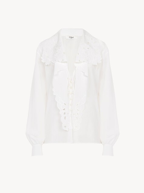 Embroidered lavalli&egrave;re shirt in cotton poplin