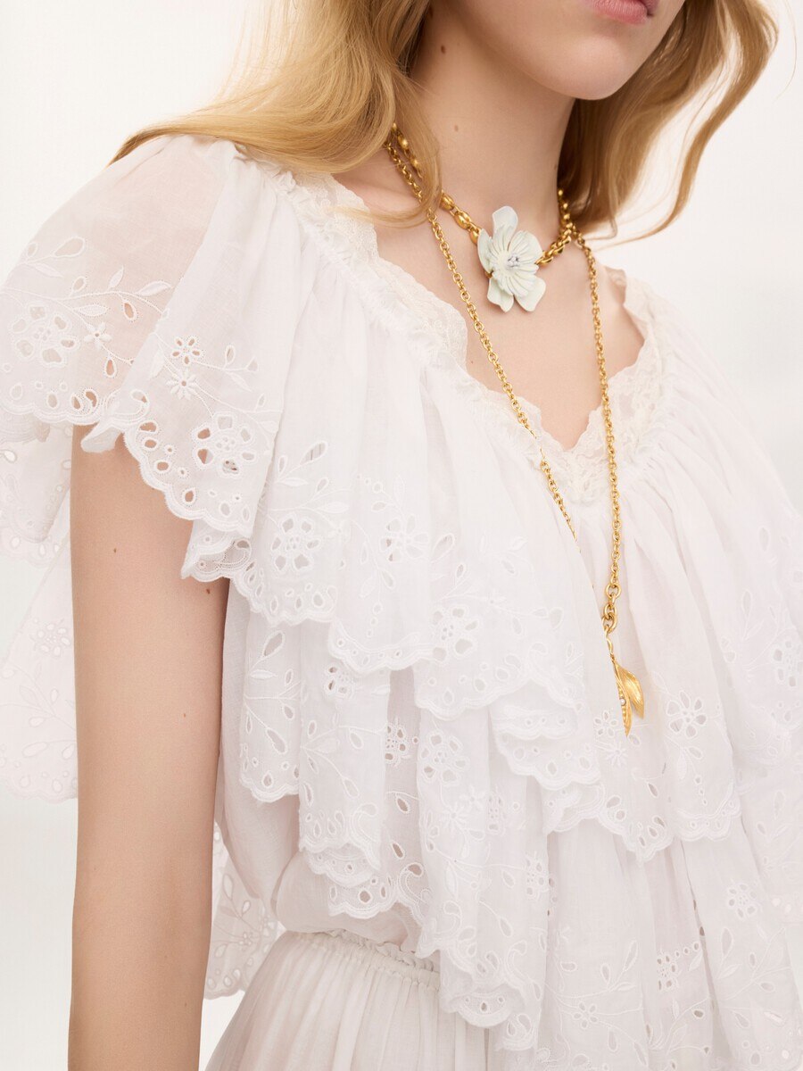 Cropped V-neck ruffle top in cotton voile & lace - 8
