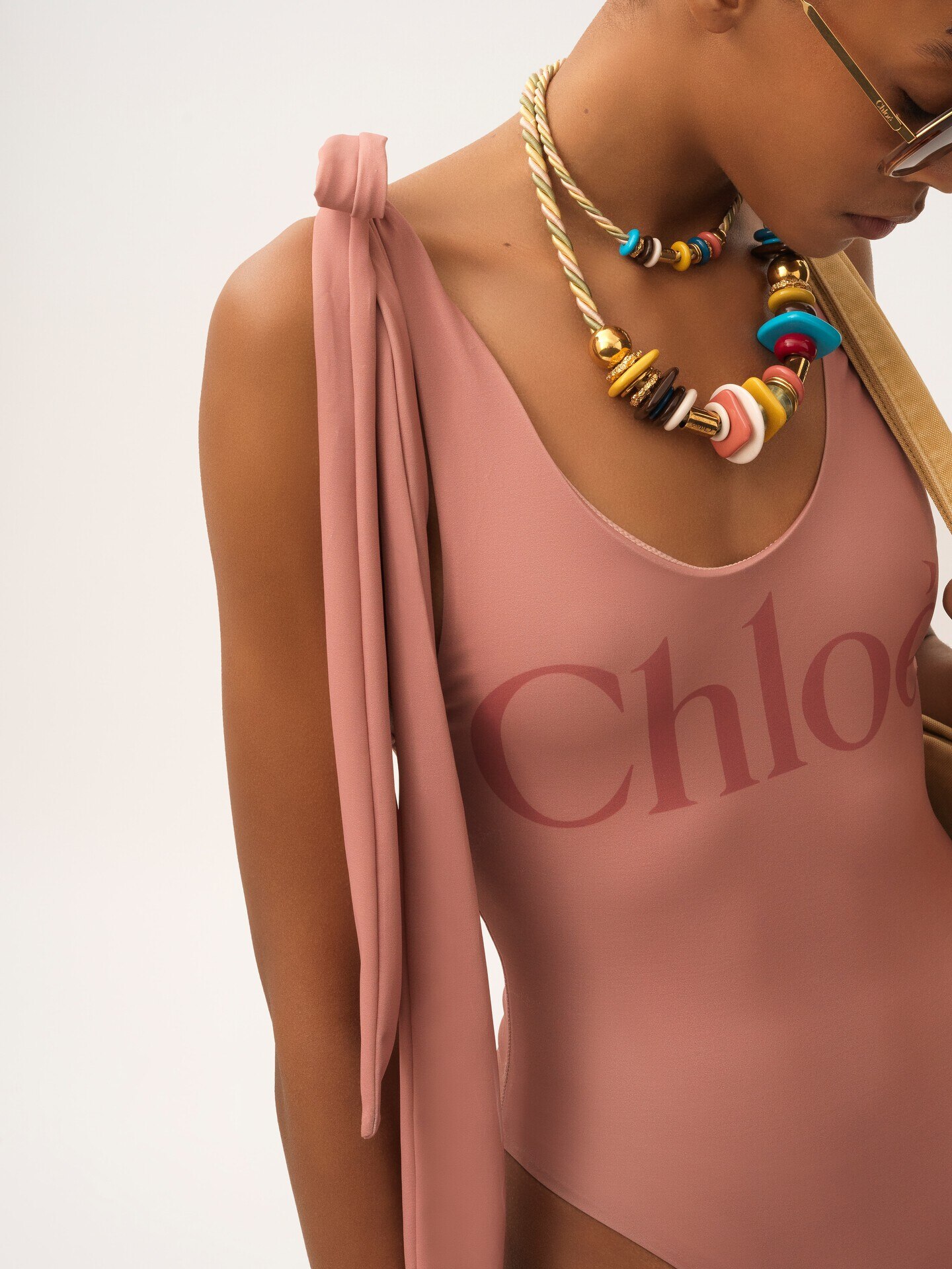 Ba&ntilde;ador de una pieza con logotipo y tirantes anudados - 6