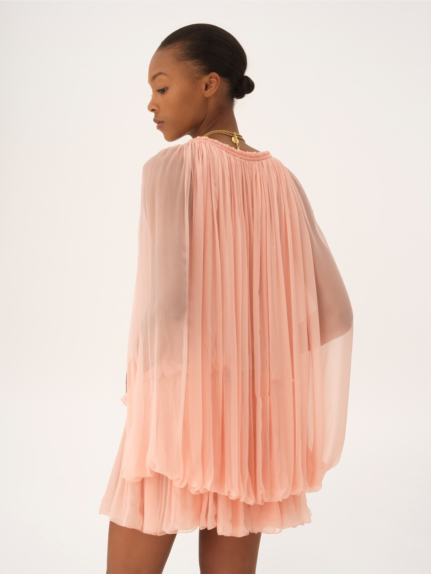 Mini robe cape en mousseline de soie - 7