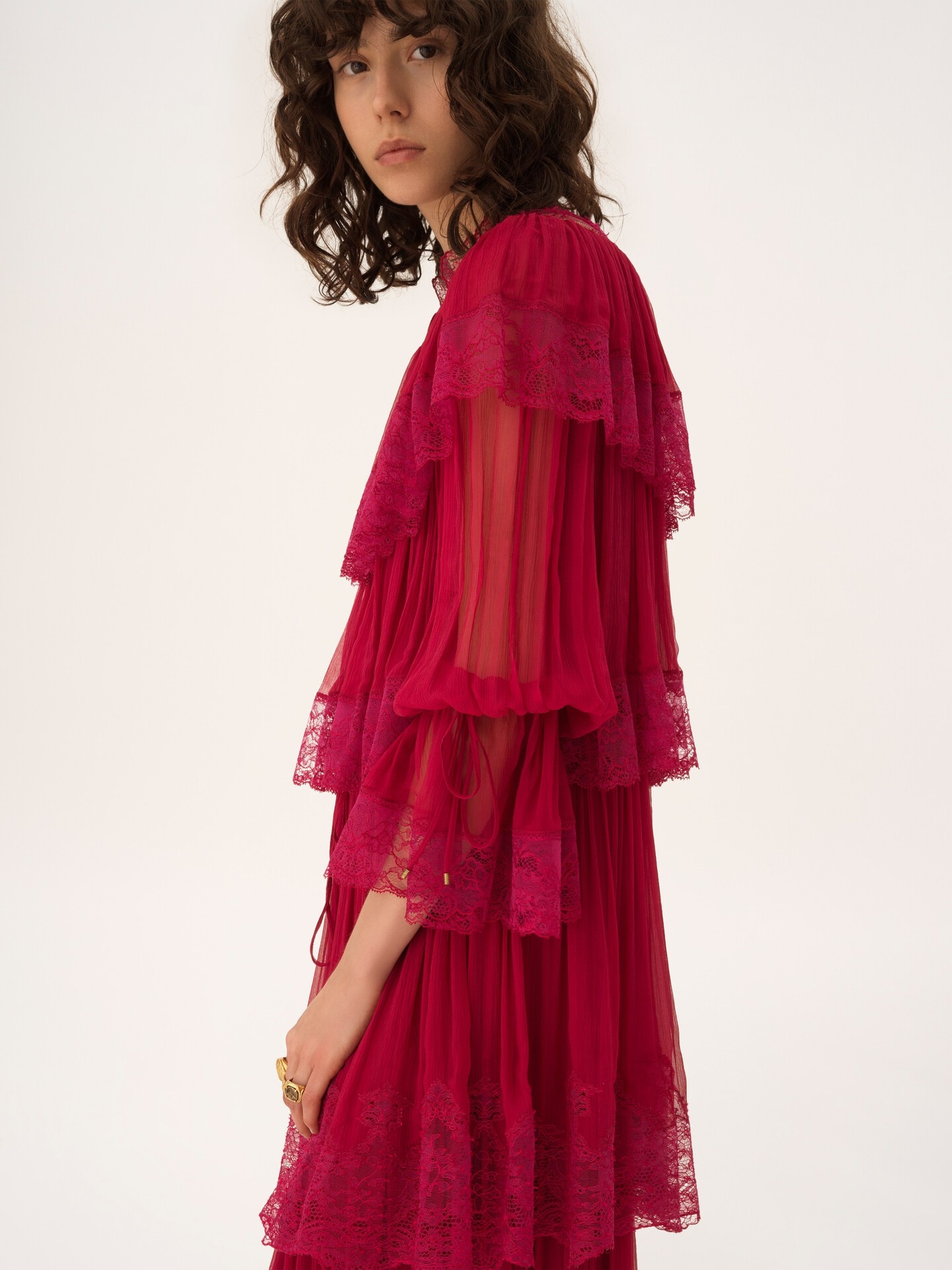 Long ruffled dress in silk mousseline & lace - 5