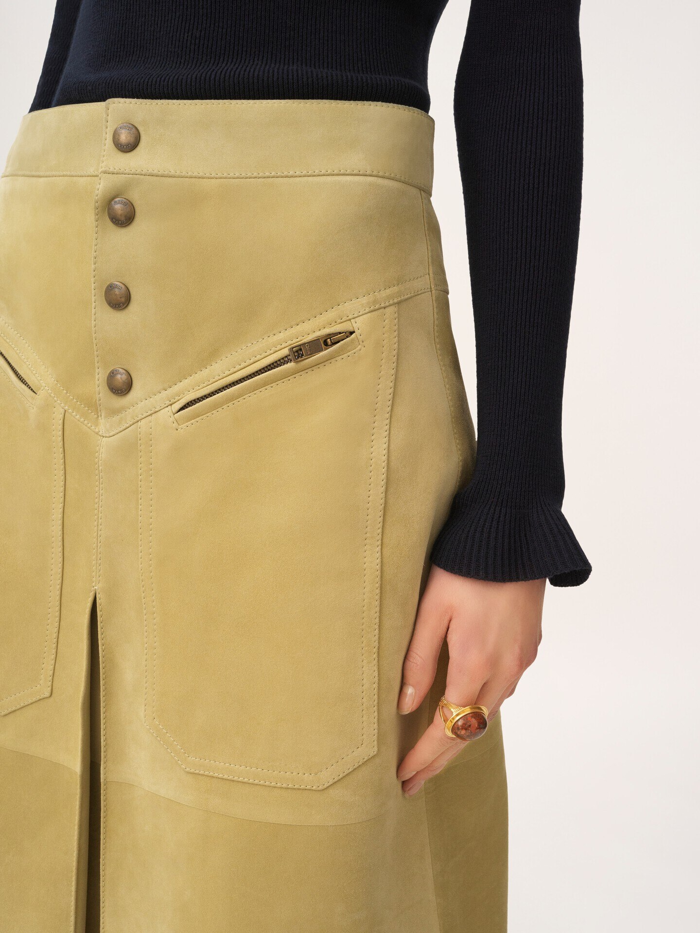 Knee-length skirt in suede - 6