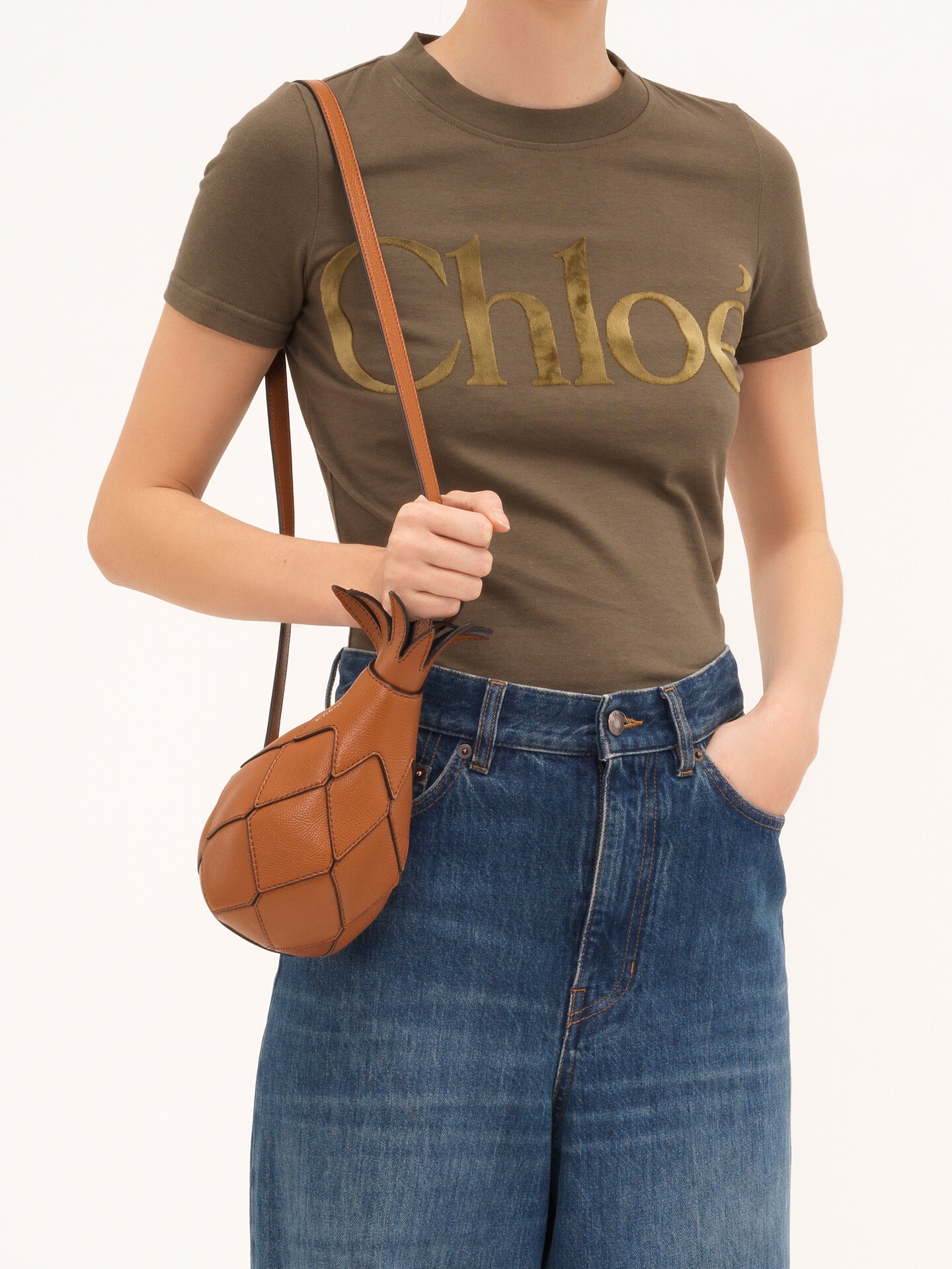 Pineapple shoulder bag in grained leather - 3