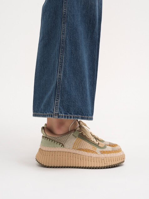Nama sneaker