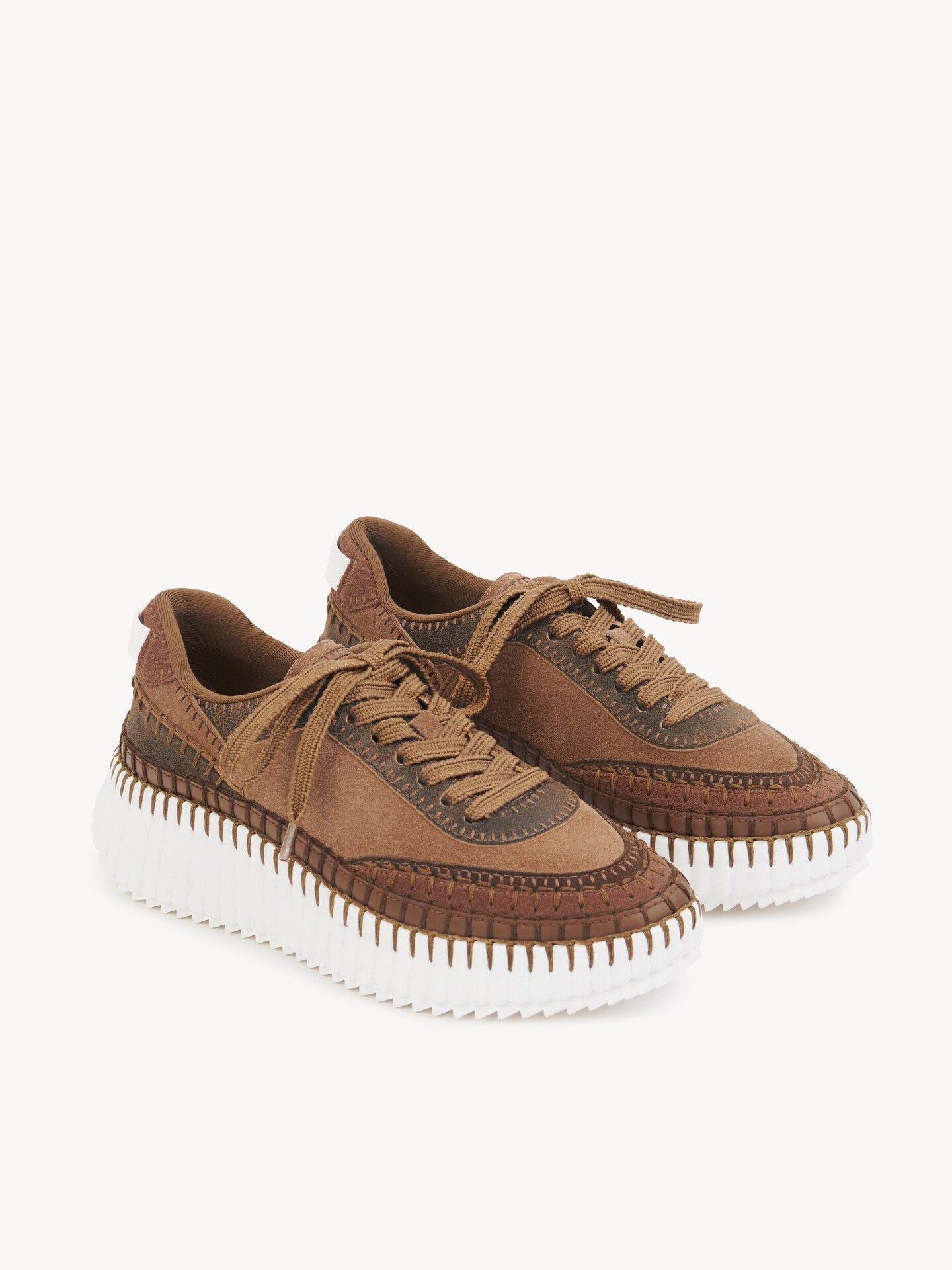 Nama sneaker - 4
