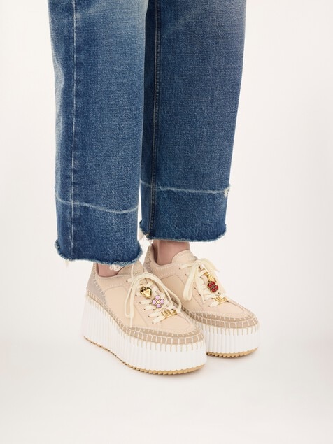 Nama Sneaker mit Keilabsatz