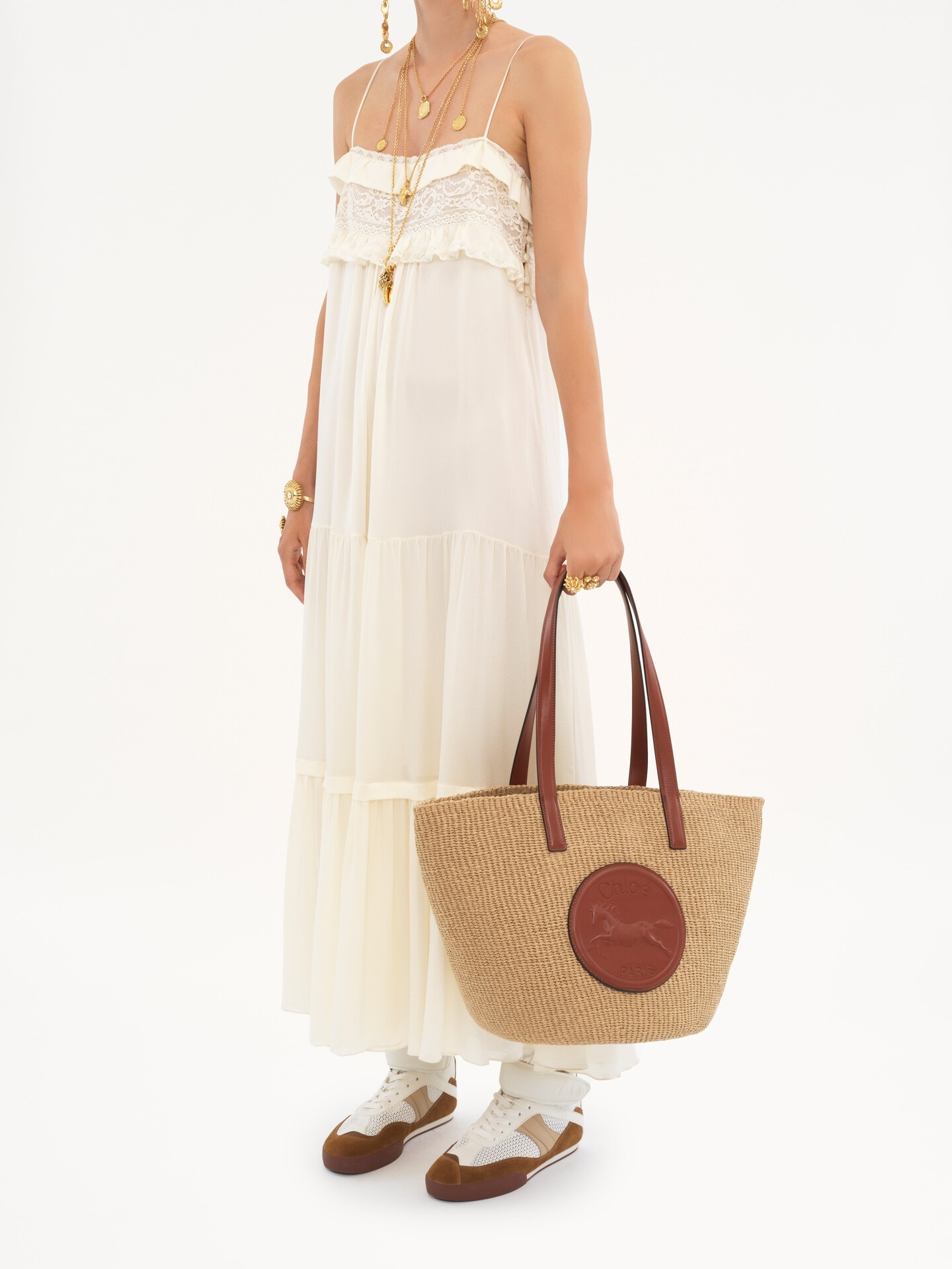 Chloé ベージュ かごバッグ ナチュラルファイバー製Horse Medalラージバスケットバッグ ベージュ