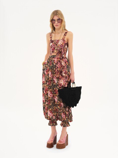 Fluid pleated pants in silk charmeuse