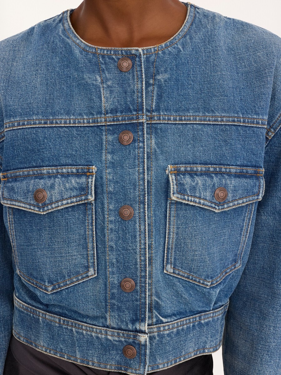 Collarless cropped denim jacket - 8