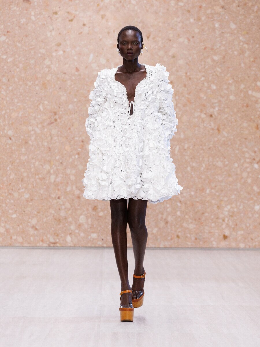 Look 16 - 1