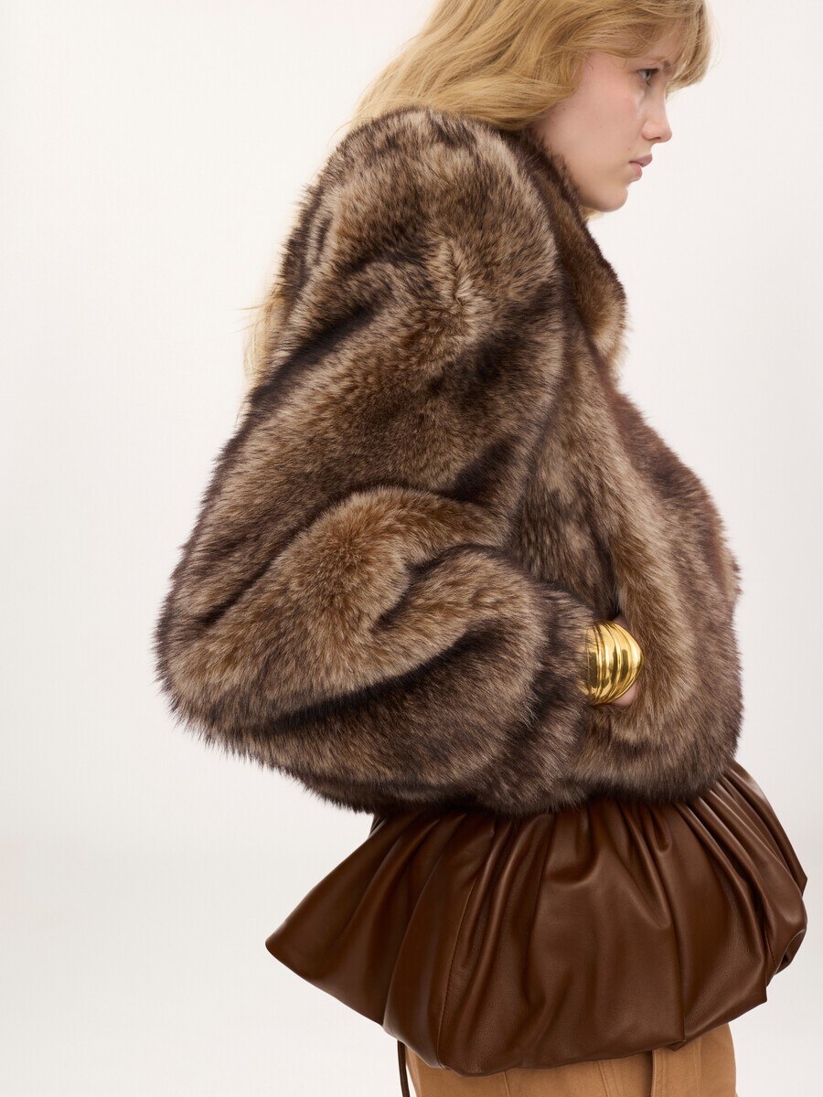 Cropped jacket in shearling - 5