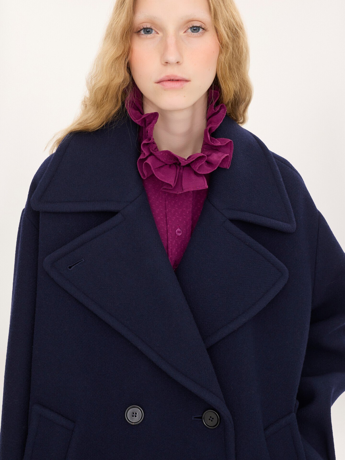 Double-breasted oversized long coat in wool - 4.0
