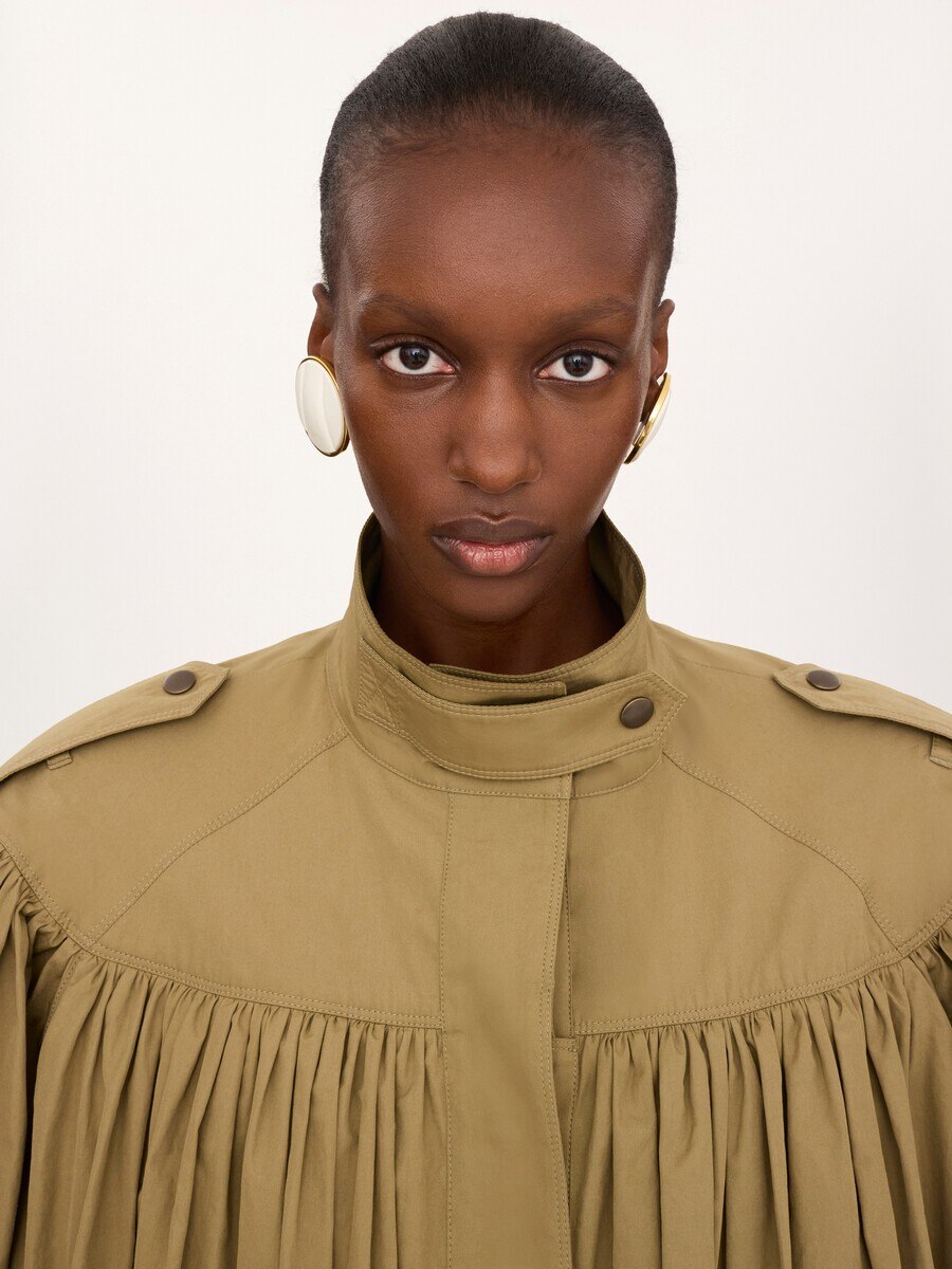 High-neck short trench coat in cotton poplin - 7
