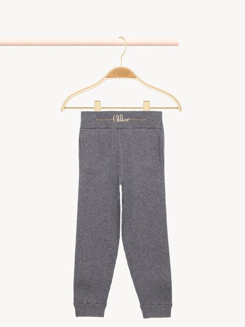 MEDIUM_GREY
