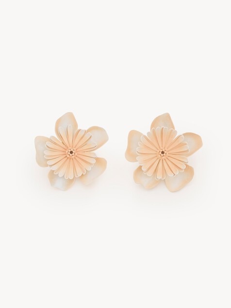 The Chlo&eacute; Bloom earrings