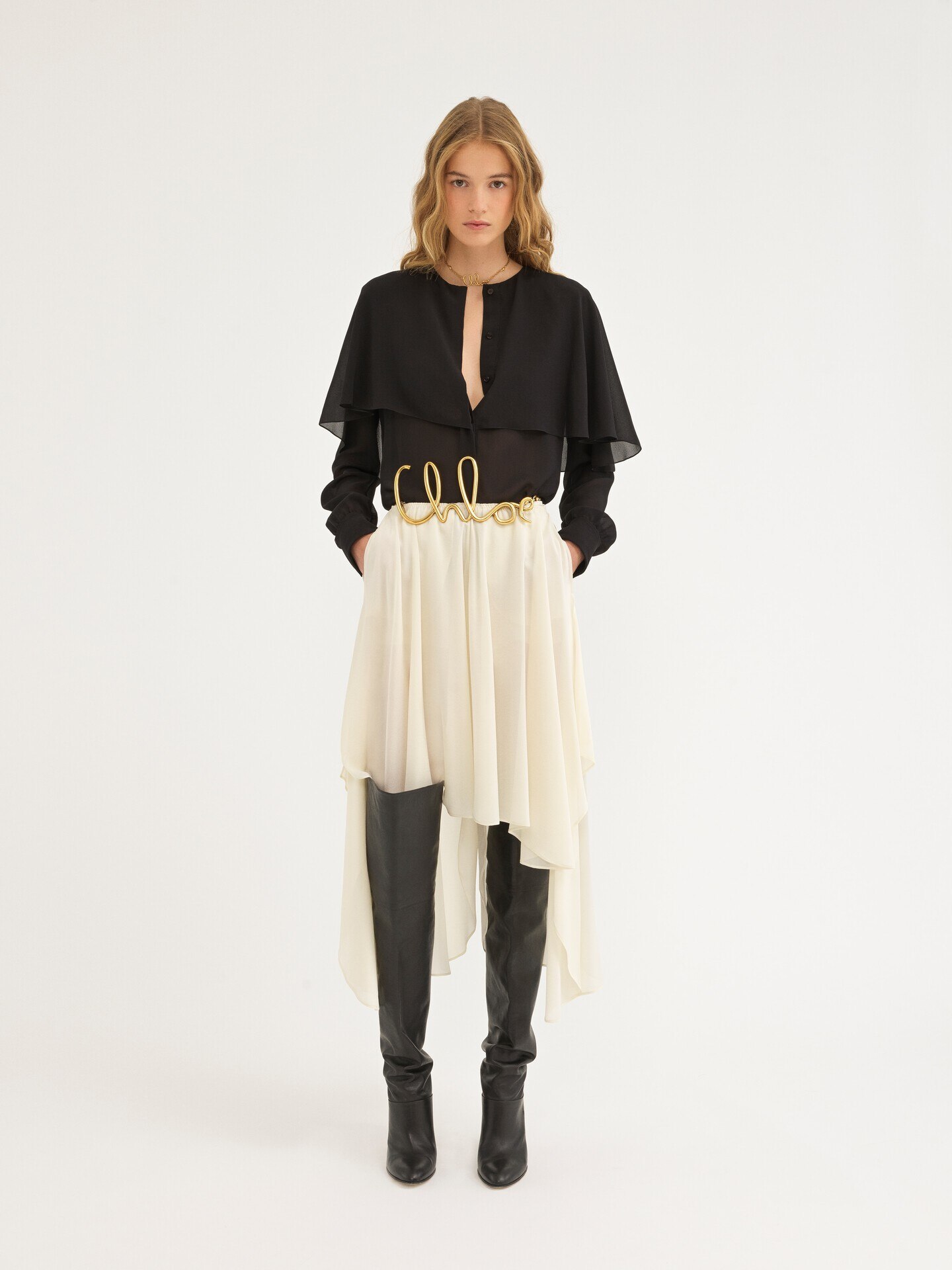 Cape blouse in silk georgette - 3