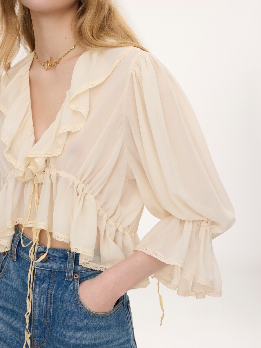 Cropped-Oberteil aus Seidengeorgette und Spitze mit R&uuml;schen und V-Ausschnitt - 7