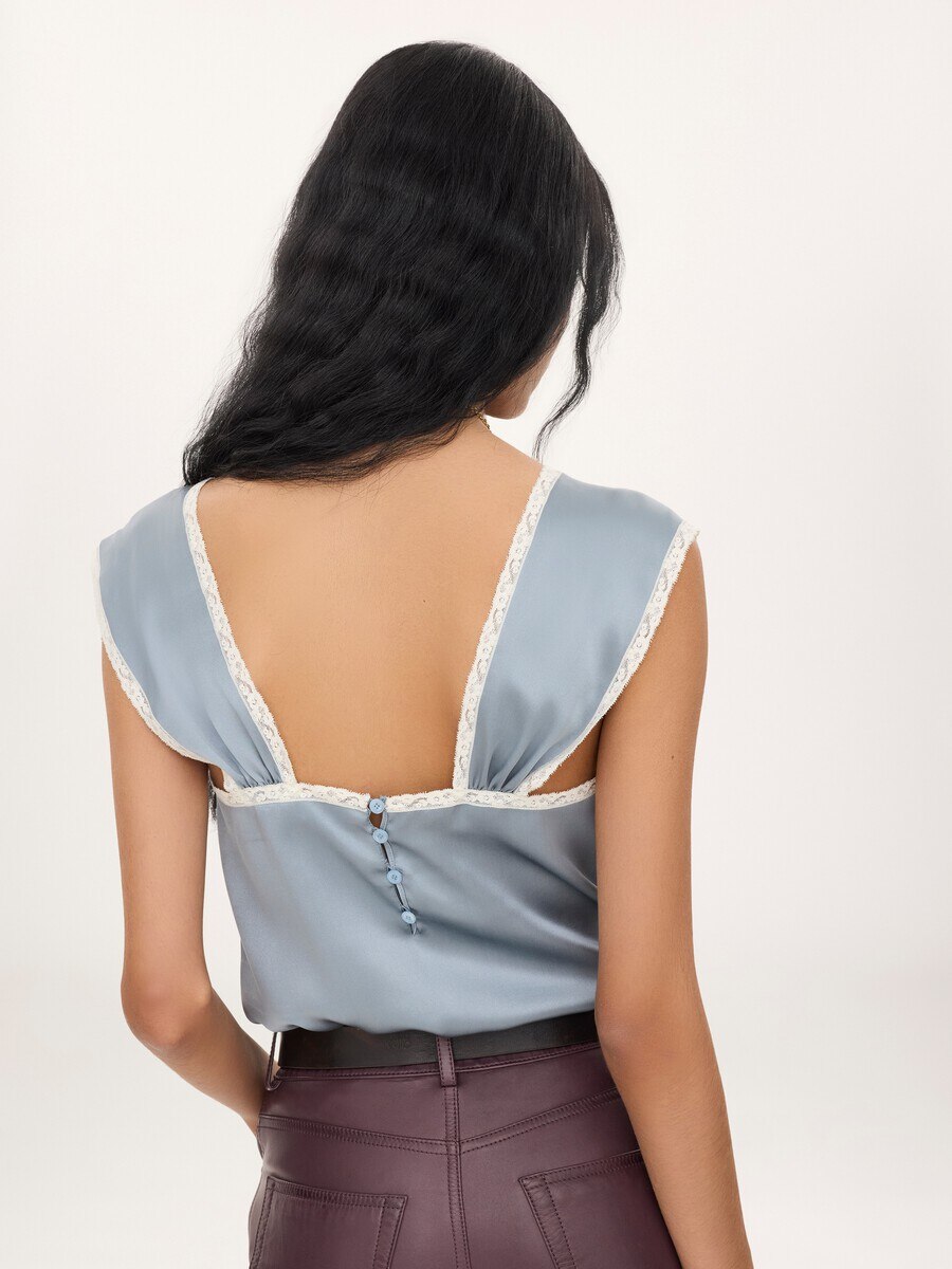 Fluid lingerie top in washed silk satin & lace - 5