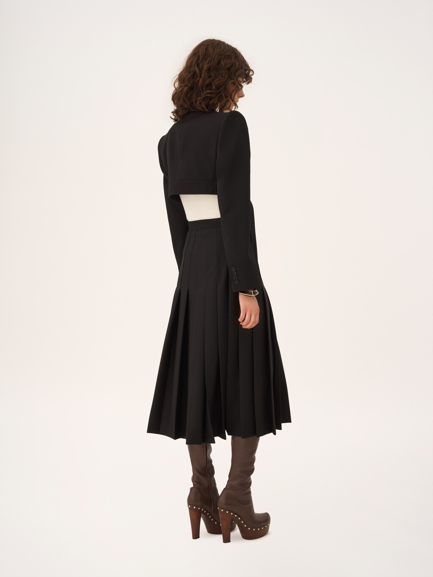 Pleated midi skirt in wool grain de poudre - 7