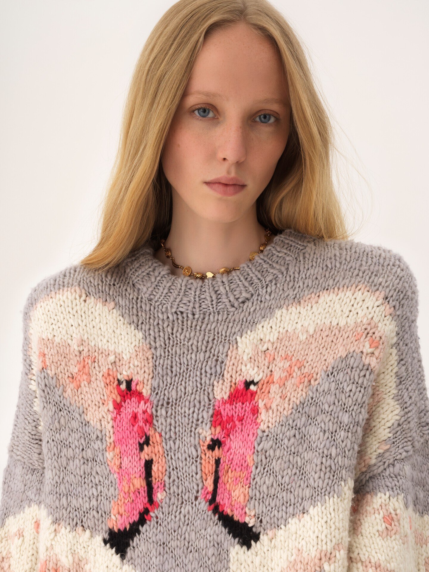 Oversized logo sweater in a wool knit - 5