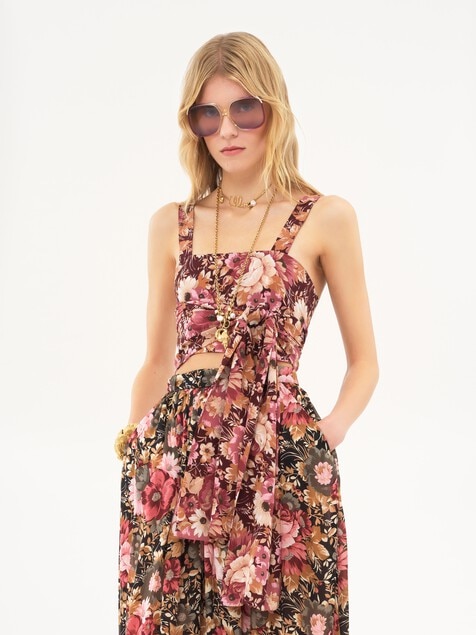 Cropped front-tie tank top in cr&ecirc;pe de chine