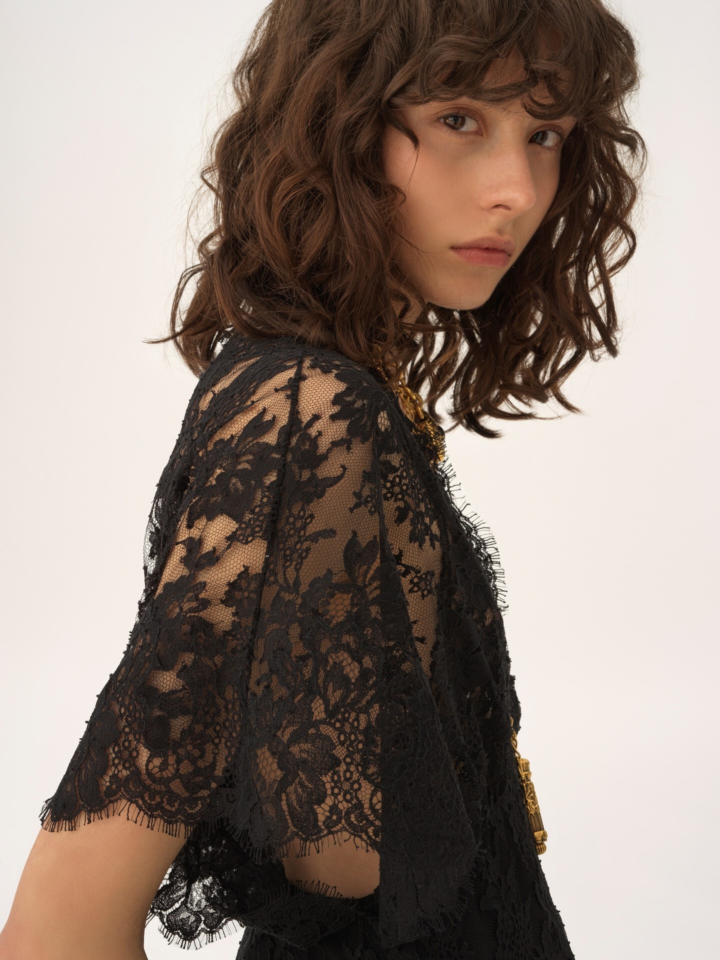 Fitted ruffle top in lace - 5