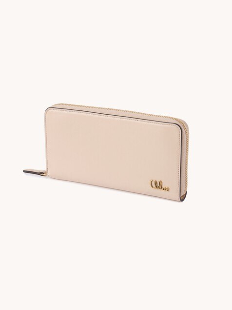Chlo&eacute; Iconic zipped long wallet in shiny leather