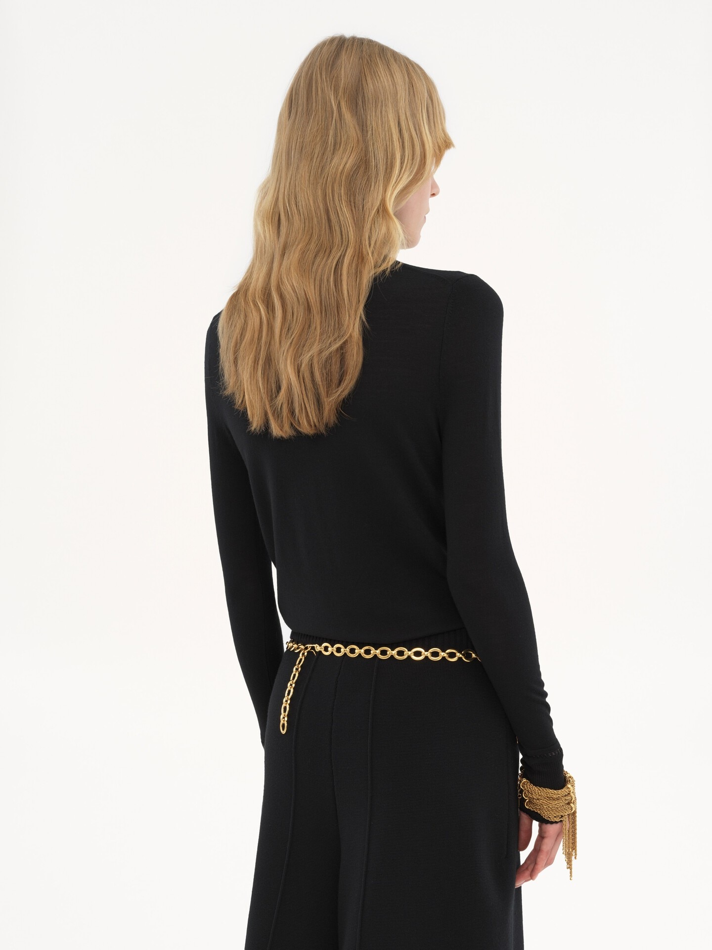 Pull col roul&eacute; ajust&eacute; en maille de laine - 5