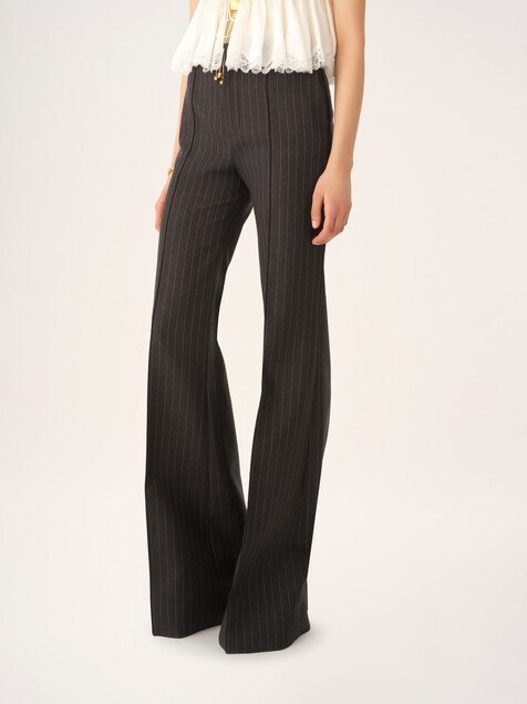 Pantalon tailleur bootcut en laine