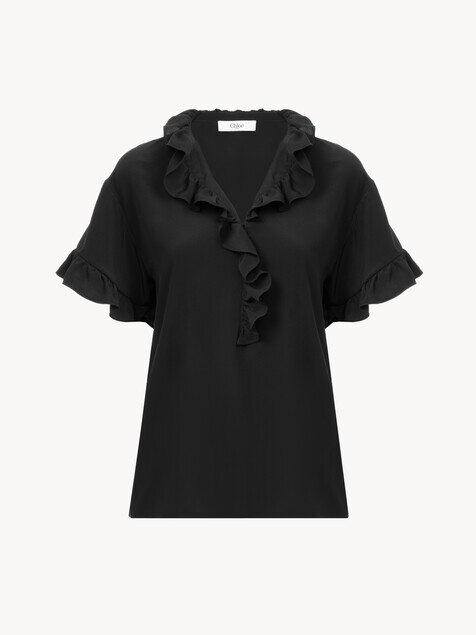 Short-sleeve ruffle top in cr&ecirc;pe de chine