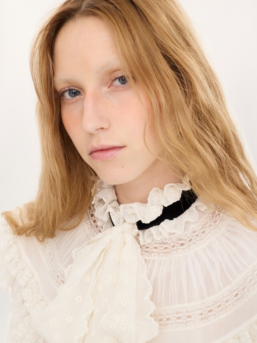 Tie-front ruffled top in silk mousseline & lace - 7