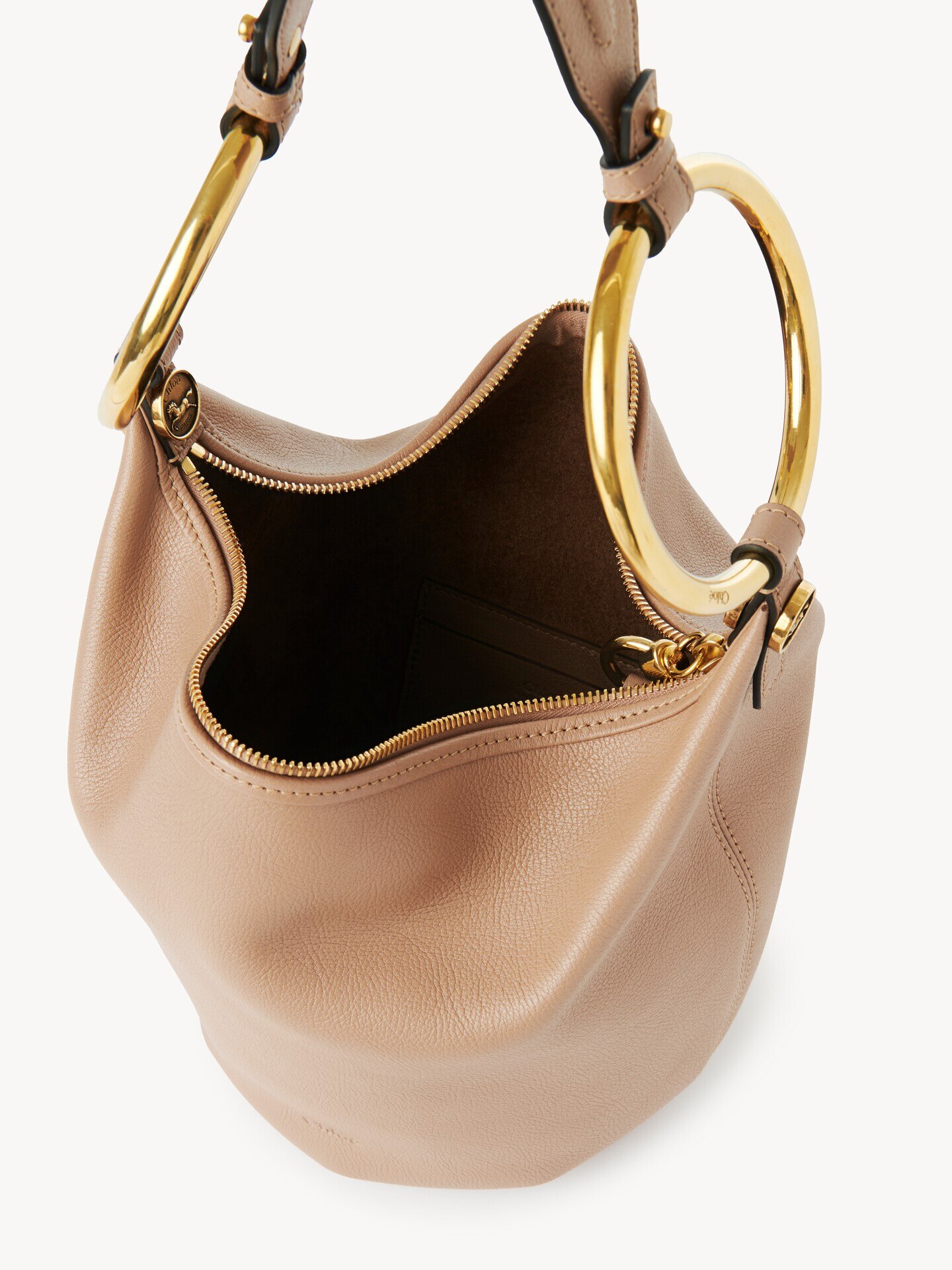 Petit sac port&eacute; &eacute;paule Bracelet bag en cuir grain&eacute; - 6