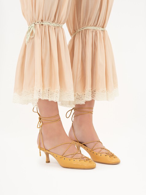 Chlo&eacute; Ghillies pump