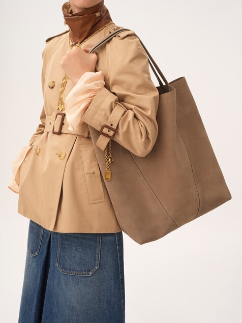 Large Chlo&eacute; Spin tote bag in suede leather