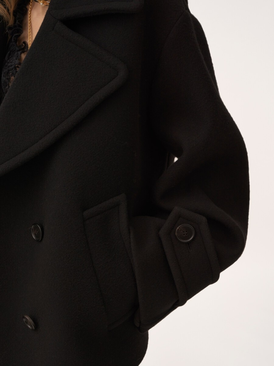 Oversized short coat in wool - 7