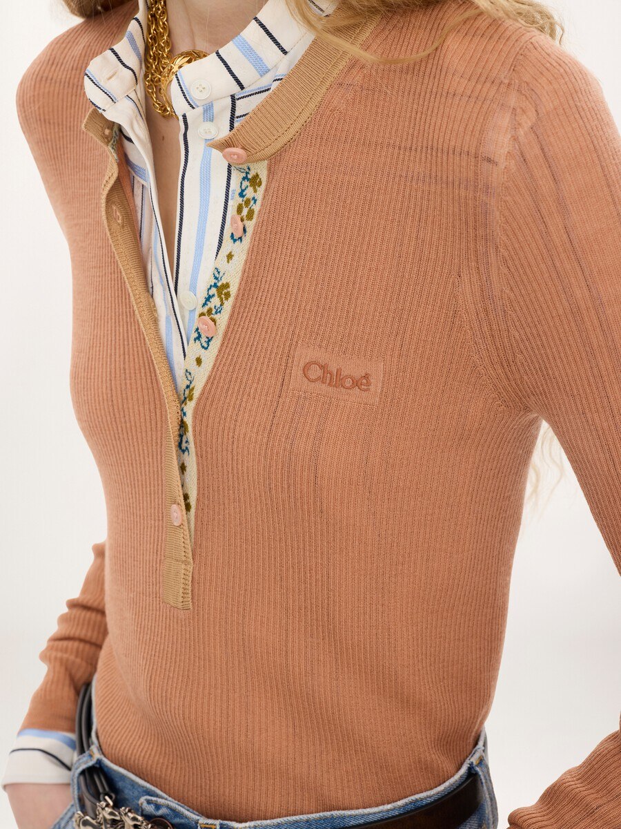Top henley ajust&eacute; en maille de laine extrafine - 6