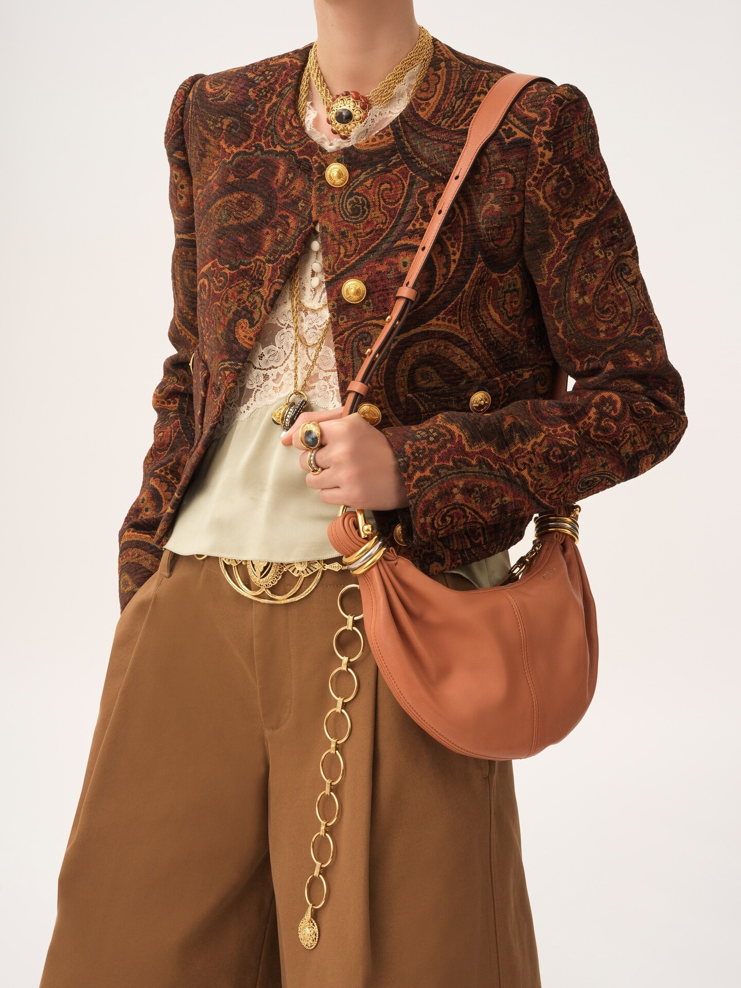 Mini Bracelet Hobo Bag aus genarbtem Leder - 3