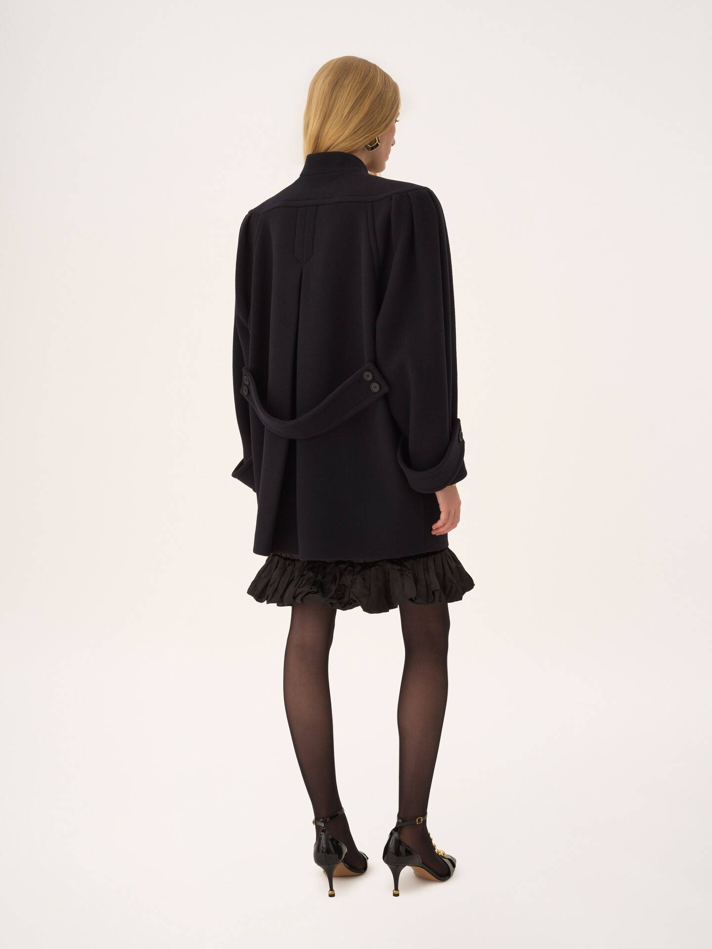 High-neck double-breasted coat in wool - 6